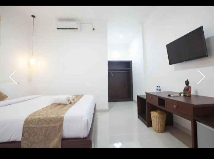 Yankee 14 Homestay Seminyak  Indonesia